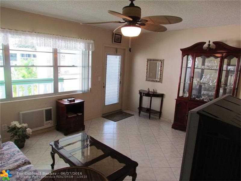 410 Tilford S, Deerfield Beach, FL 33442