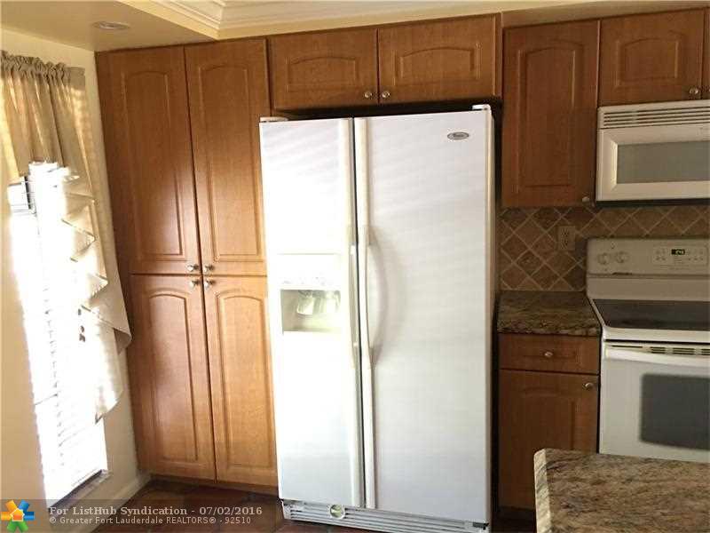 1905 SW 15th St 1, Deerfield Beach, FL 33442