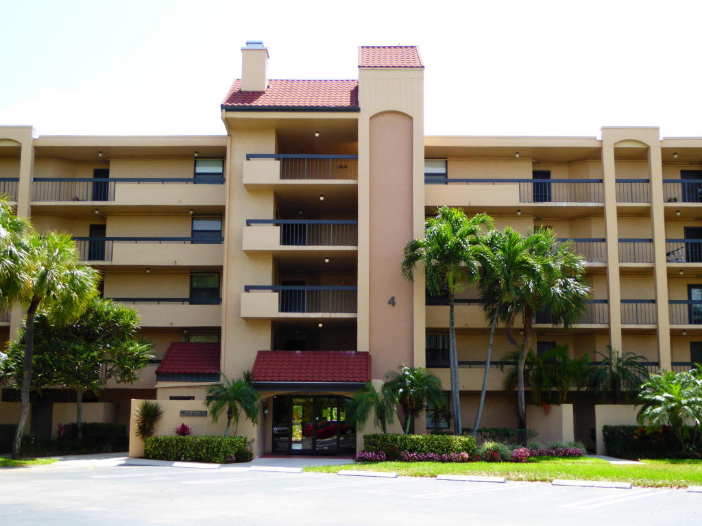 2255 Lindell Boulevard, Delray Beach, FL 33444