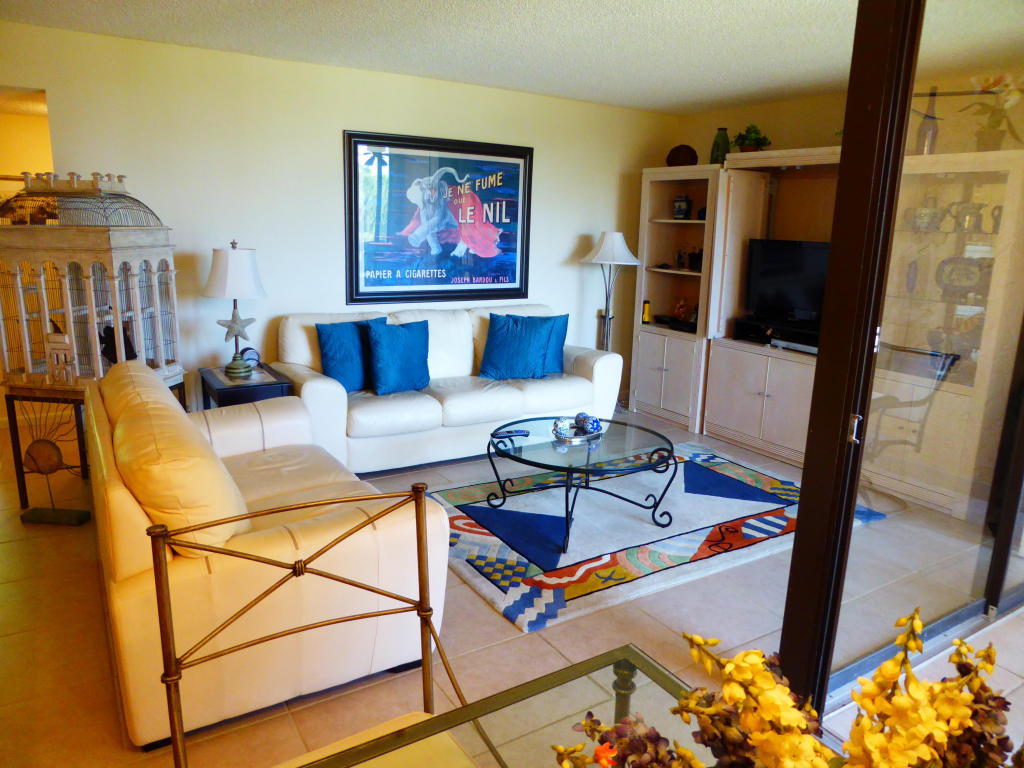 2255 Lindell Boulevard, Delray Beach, FL 33444
