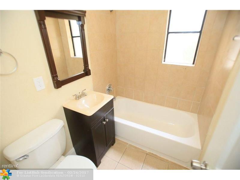 331 SW 11th Ave, Delray Beach, FL 33444