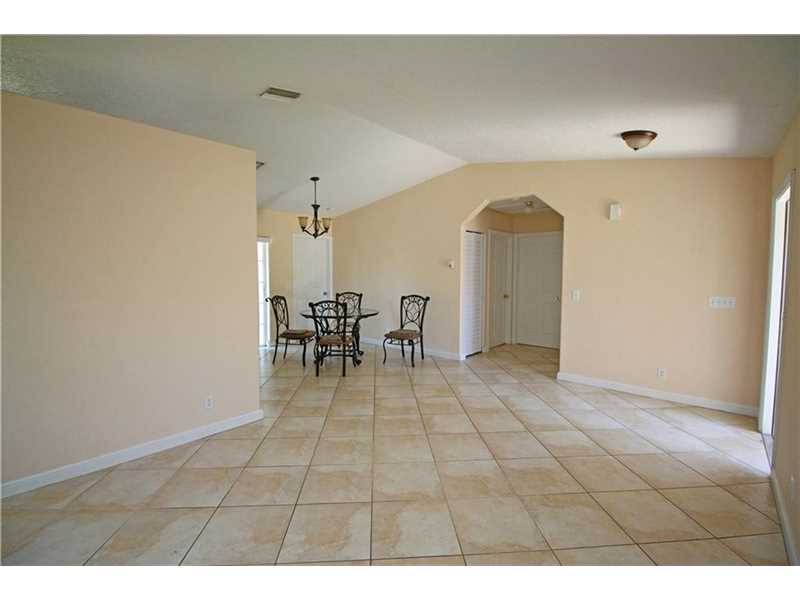 126 Southwest 13th Ave, Delray Beach, FL 33444