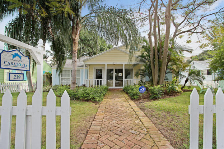 219 NE 1st Avenue, Delray Beach, FL 33444