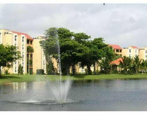 2025 Lavers Circle Unit D-111, Delray Beach, FL 33444