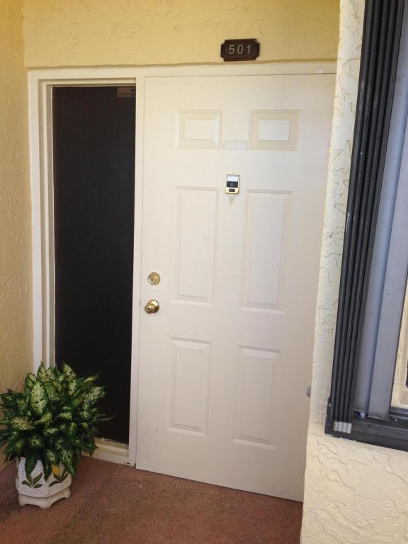 2070 Homewood Boulevard, Delray Beach, FL 33445