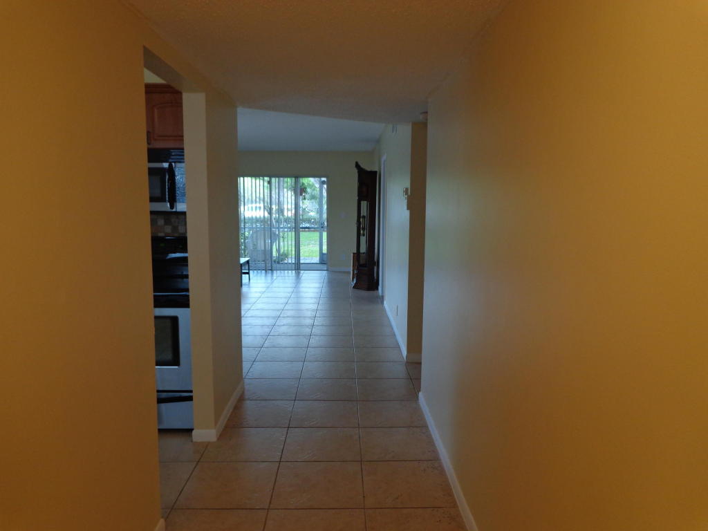 2929 Zorno Way, Delray Beach, FL 33445