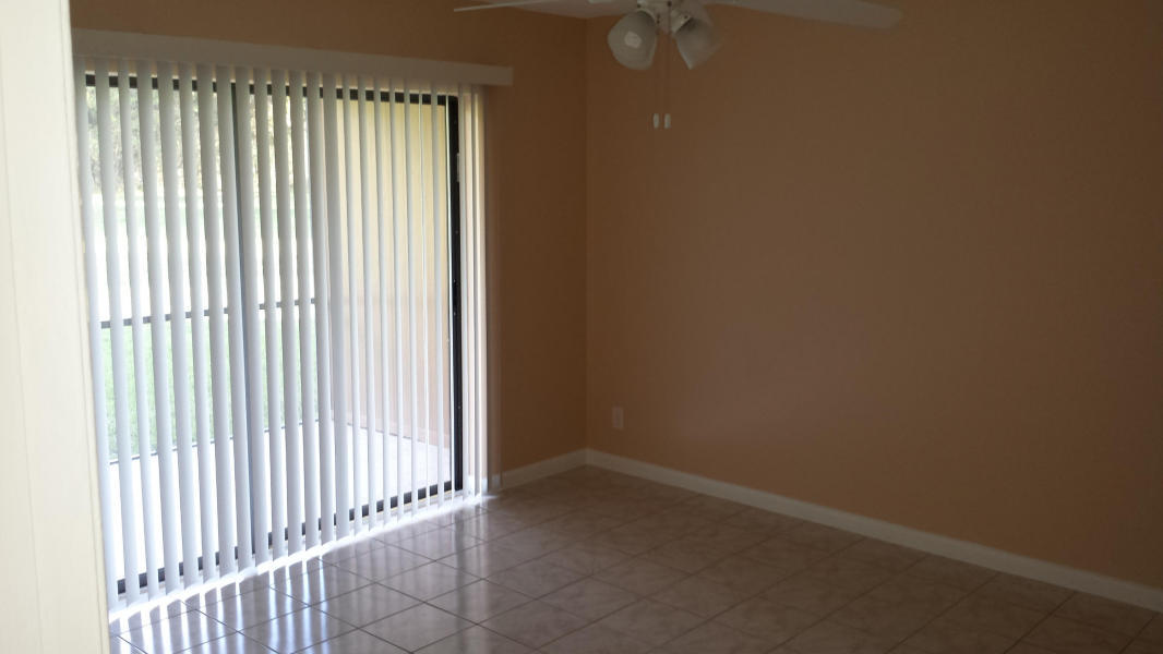 2525 SW 22nd Avenue, Delray Beach, FL 33445