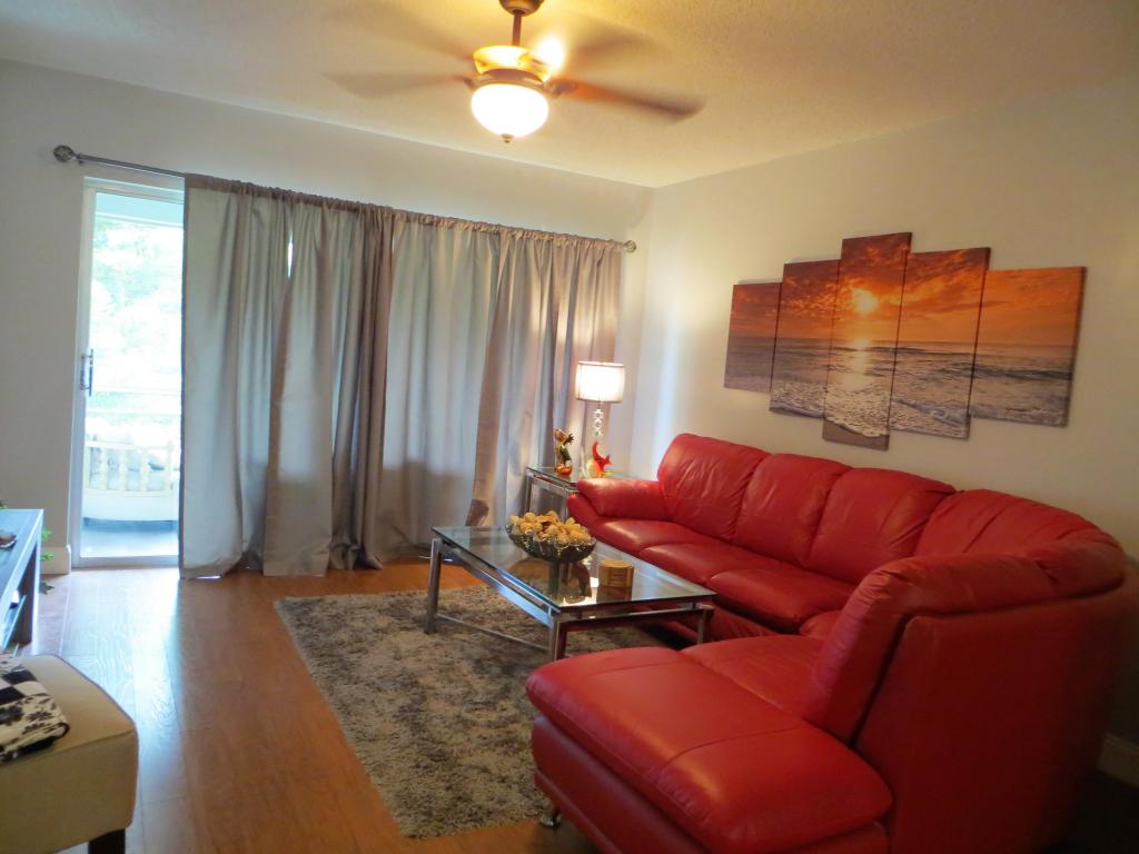 2320 SW 22nd Avenue, Delray Beach, FL 33445