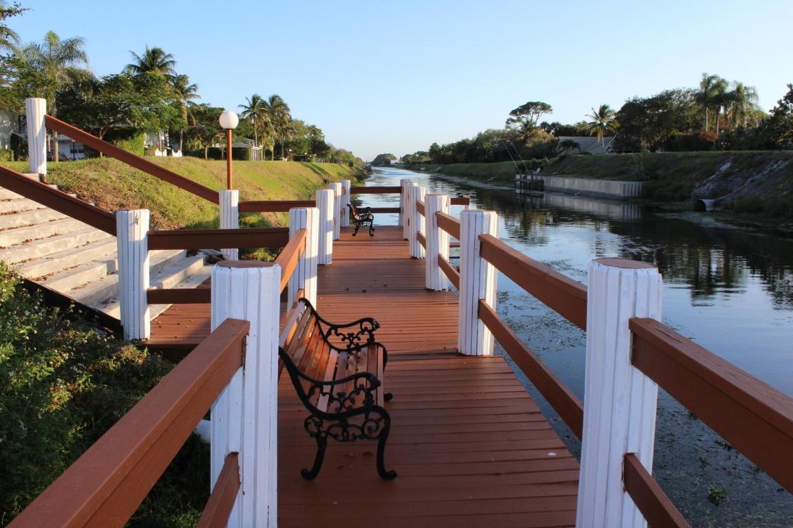 2700 SW 22nd Avenue, Delray Beach, FL 33445