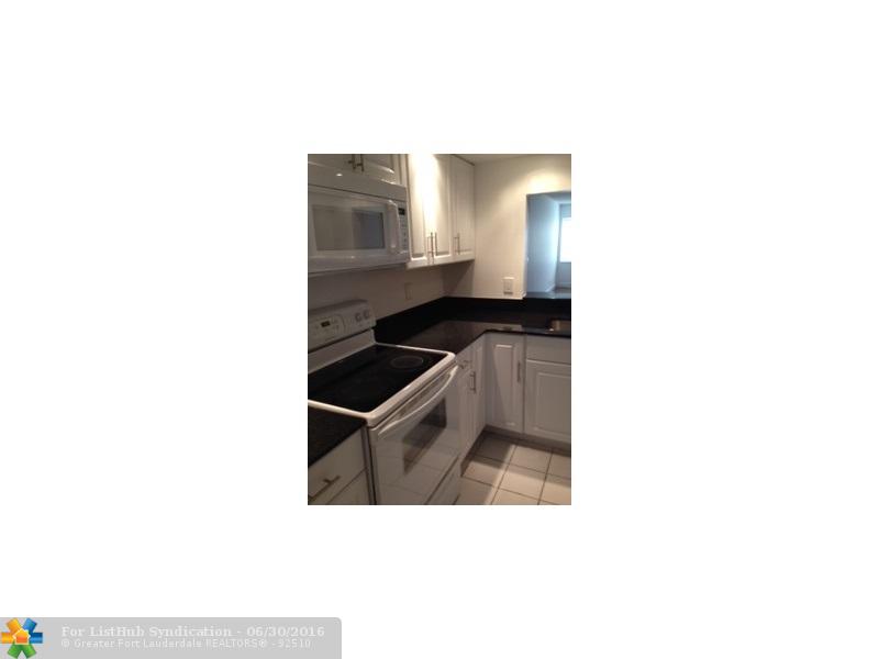2906 SW 21st Ter 311C, Delray Beach, FL 33445