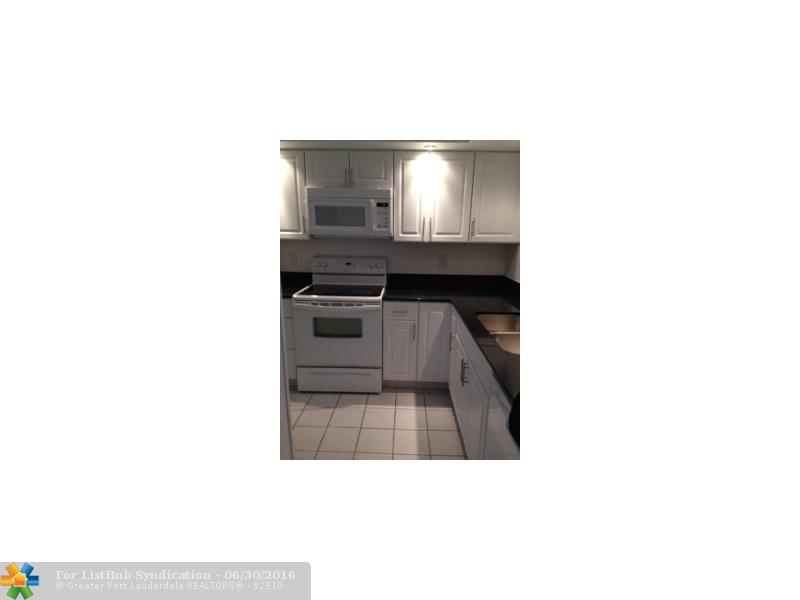 2906 SW 21st Ter 311C, Delray Beach, FL 33445