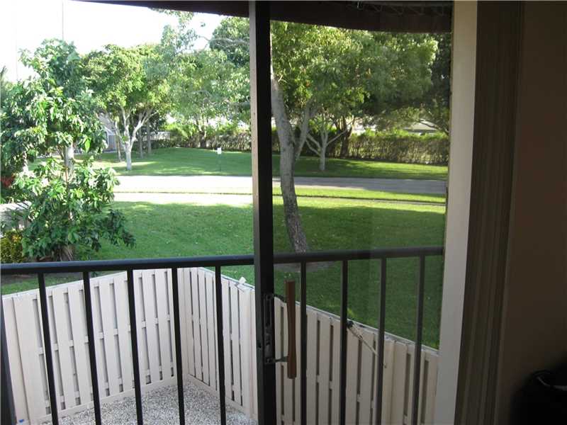 3975Village Dr, Delray Beach, FL 33445