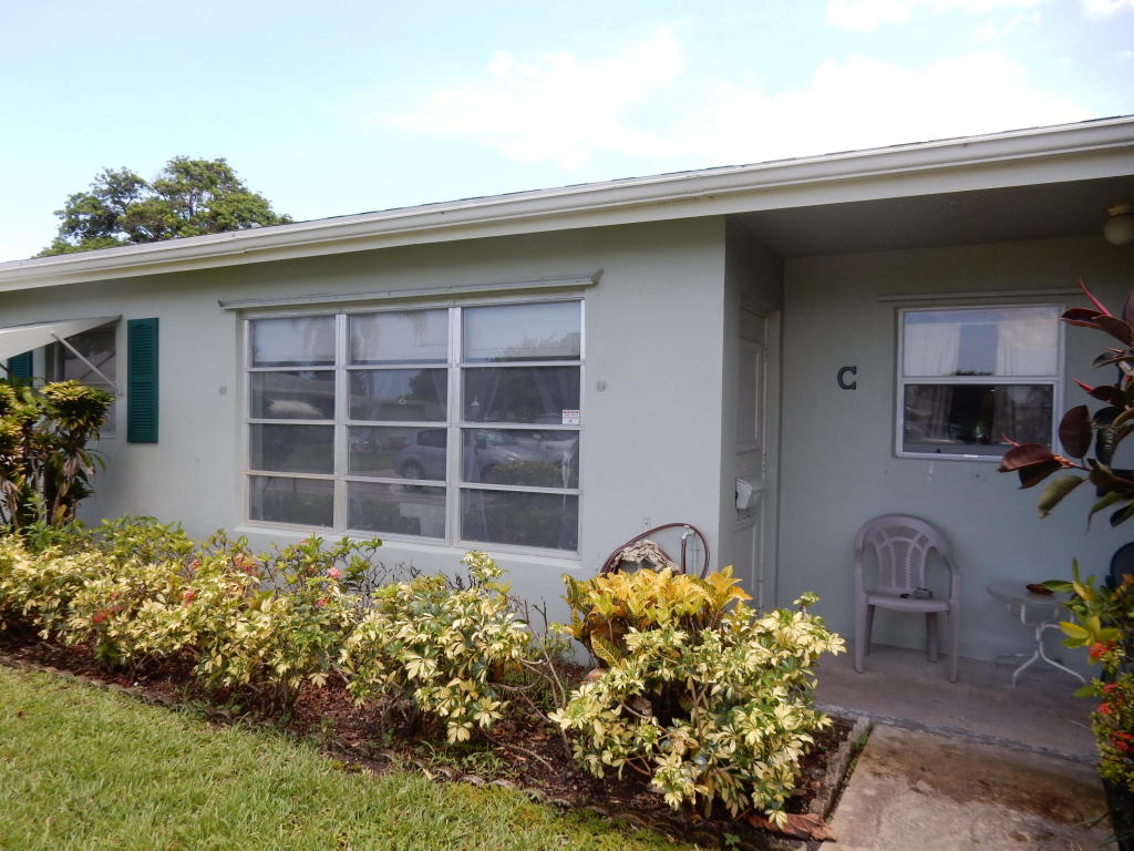 632 High Point Boulevard N, Delray Beach, FL 33445