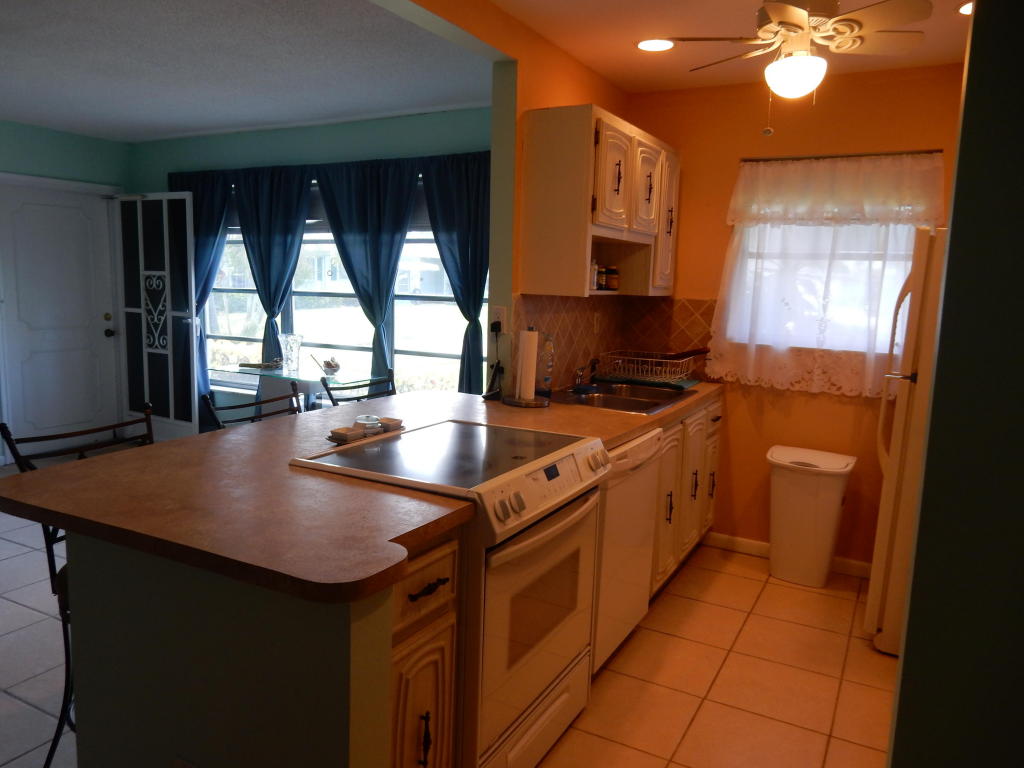 632 High Point Boulevard N, Delray Beach, FL 33445