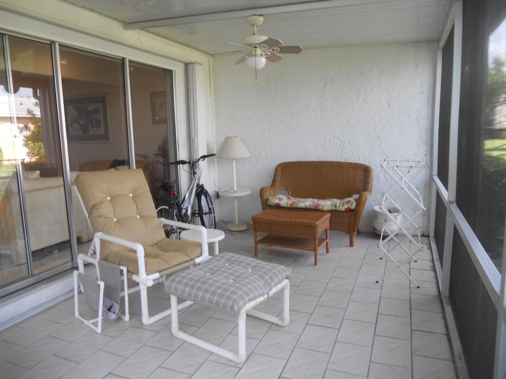 1670 NW 18th Avenue, Delray Beach, FL 33445