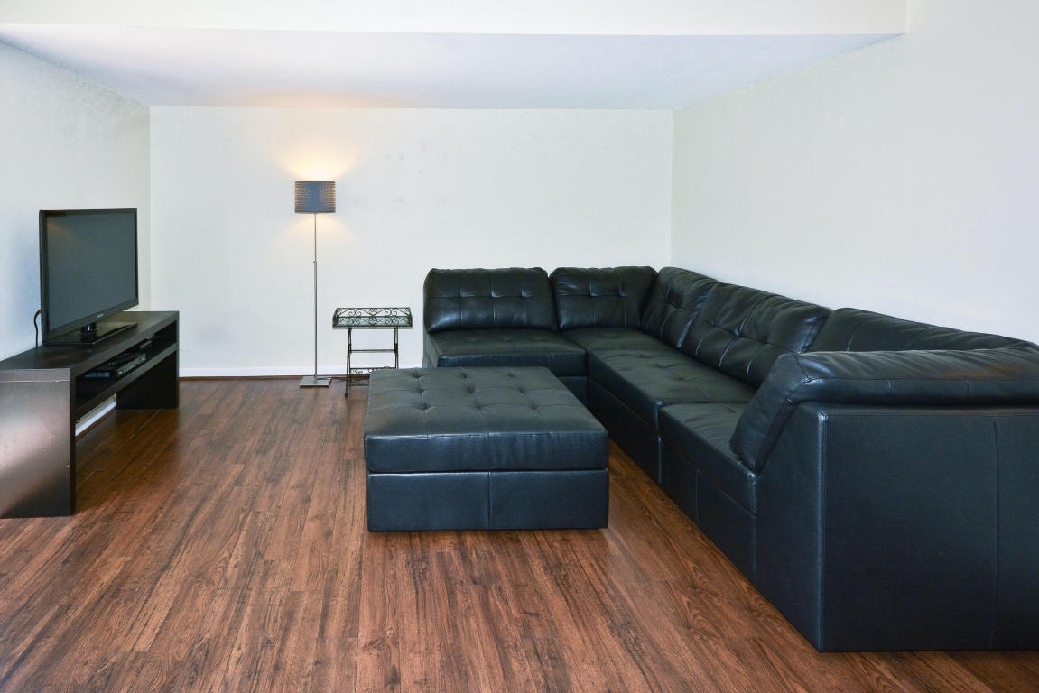 825 NW 30th Avenue, Delray Beach, FL 33445