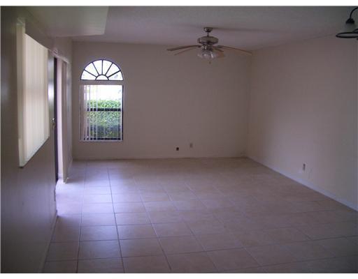 3725 Village Drive Unit C, Delray Beach, FL 33445