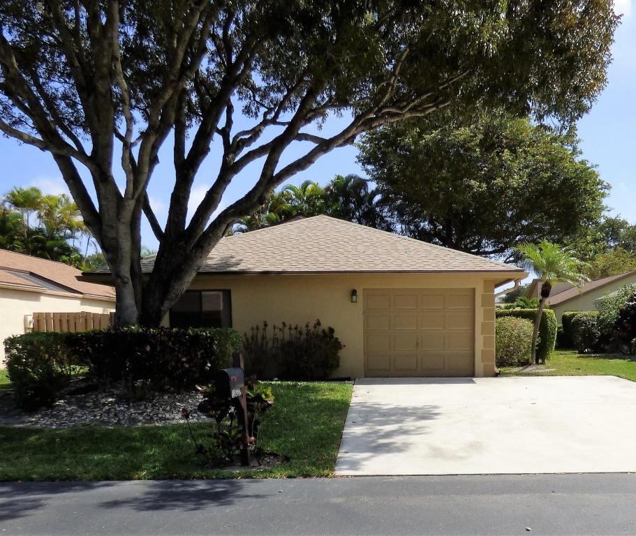 1427 NW 26 Avenue, Delray Beach, FL 33445