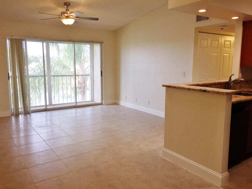 13771 Oneida Drive, Delray Beach, FL 33446