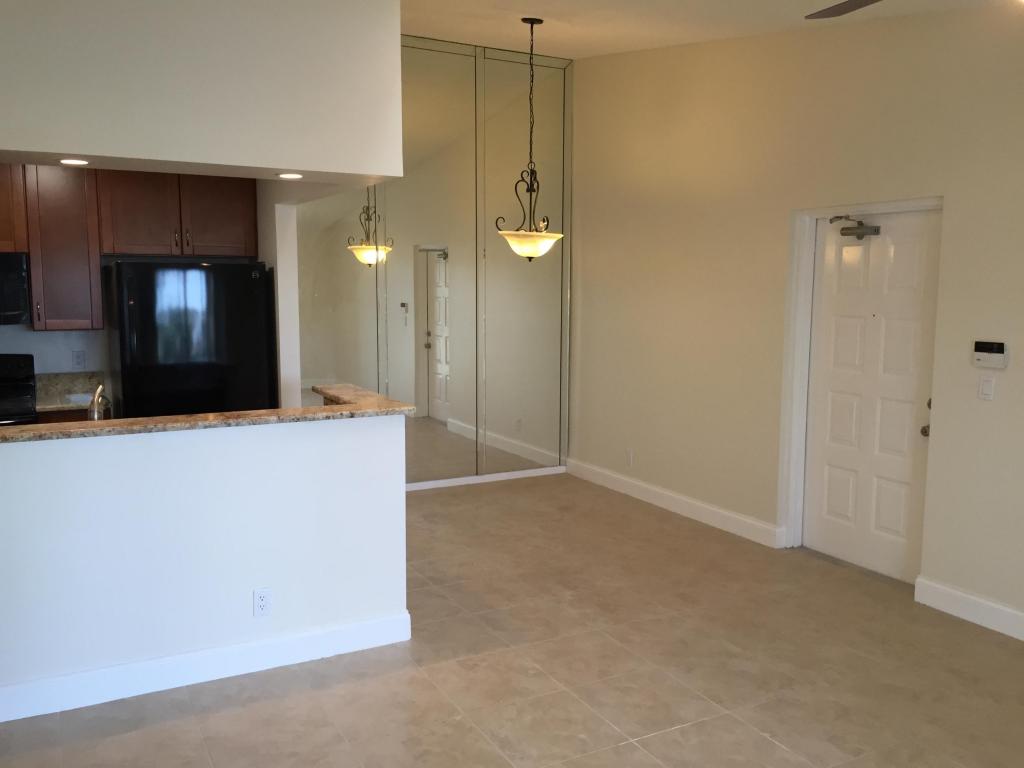 13771 Oneida Drive, Delray Beach, FL 33446