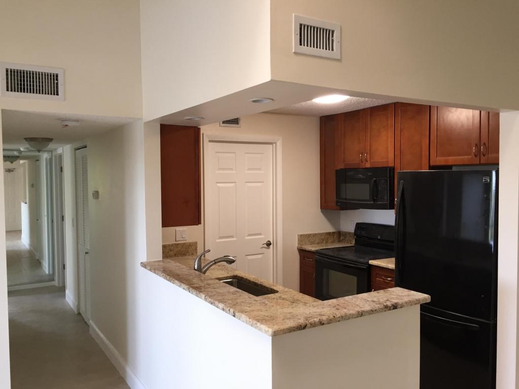 13771 Oneida Drive, Delray Beach, FL 33446