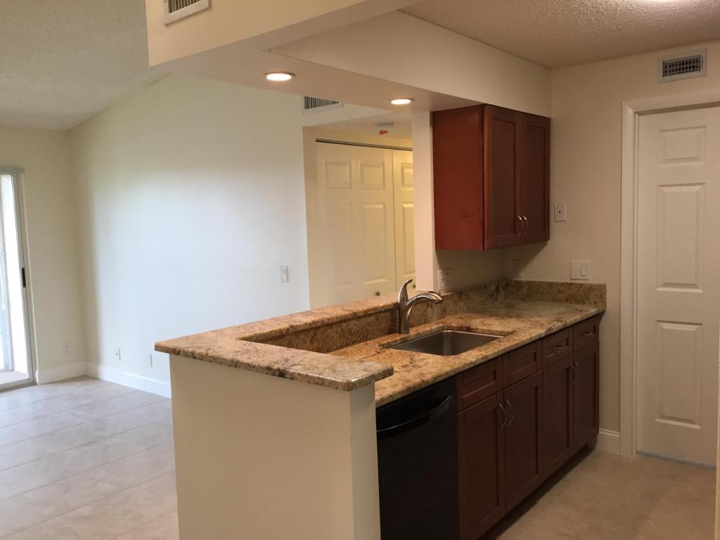 13771 Oneida Drive, Delray Beach, FL 33446