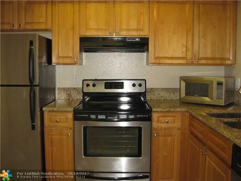 Delray Beach, FL 33446
