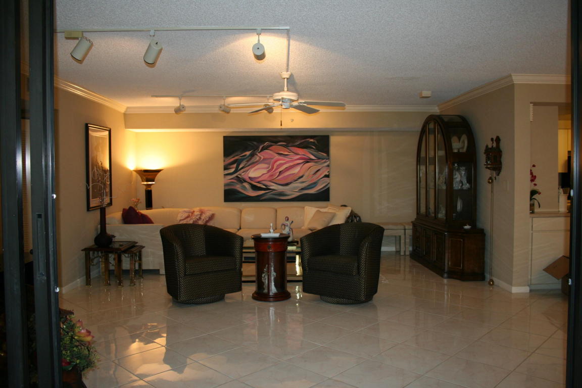 16032 E Lomond Hills Trail, Delray Beach, FL 33446