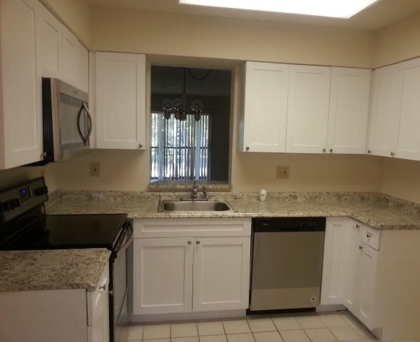 7267 Huntington Lane, Delray Beach, FL 33446
