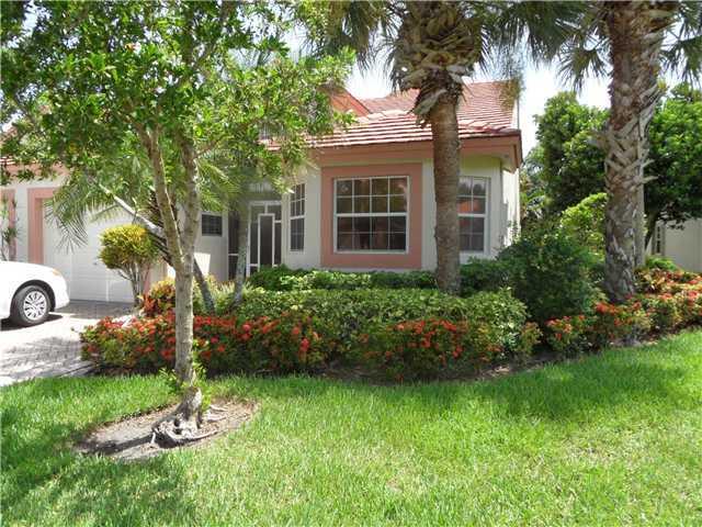 7912 Lake Sands Drive, Delray Beach, FL 33446