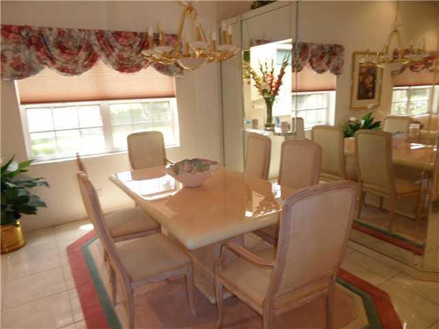 7912 Lake Sands Drive, Delray Beach, FL 33446