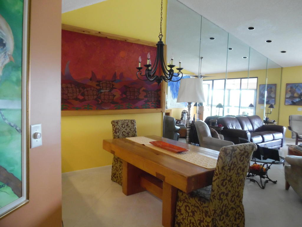 7689 Glendevon Lane, Delray Beach, FL 33446