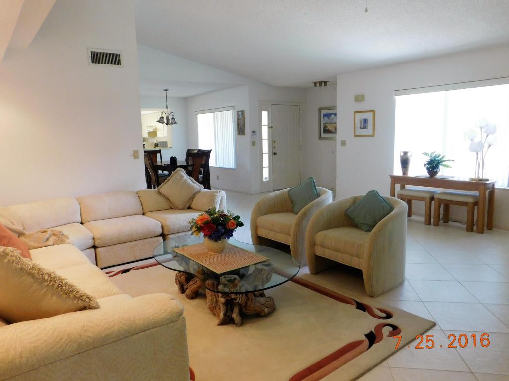 15307 Strathearn Drive, Delray Beach, FL 33446