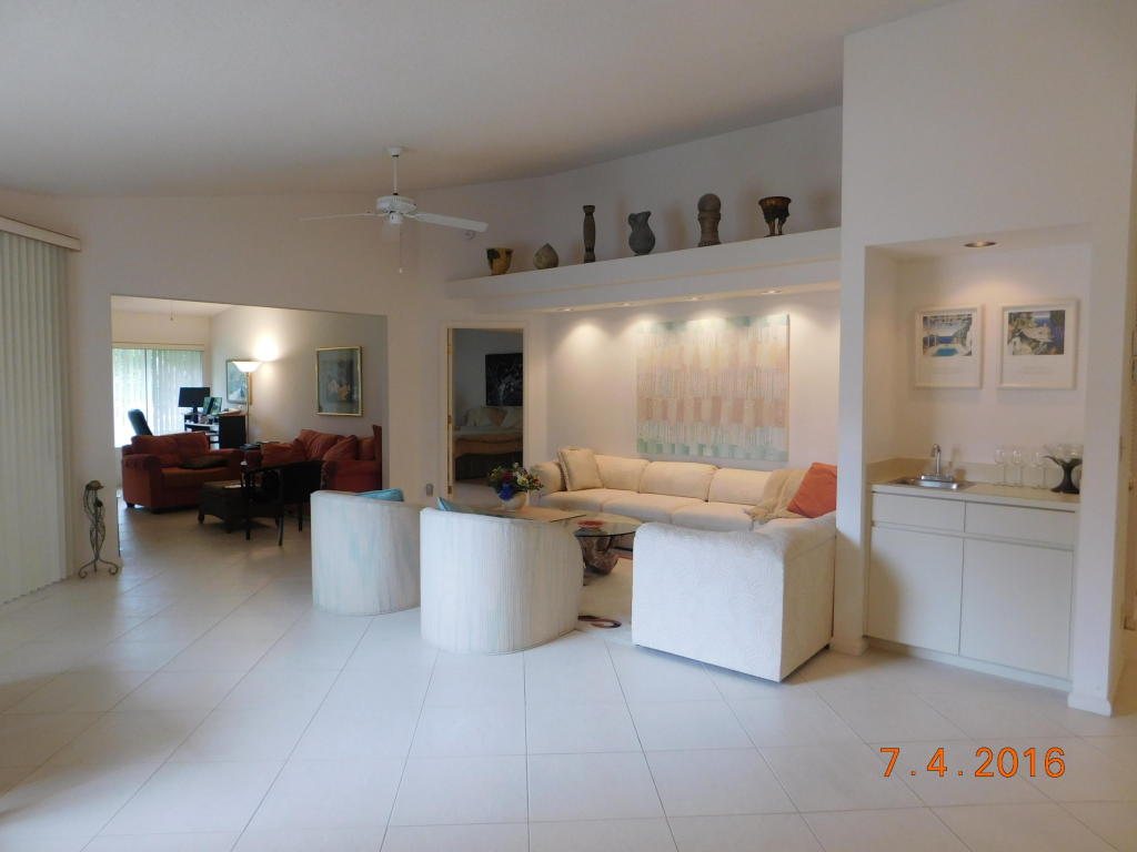 15307 Strathearn Drive, Delray Beach, FL 33446