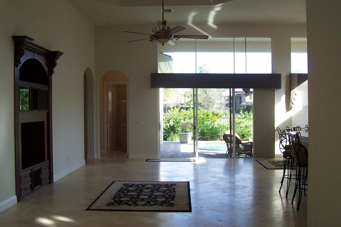 8041 Valhalla Drive, Delray Beach, FL 33446