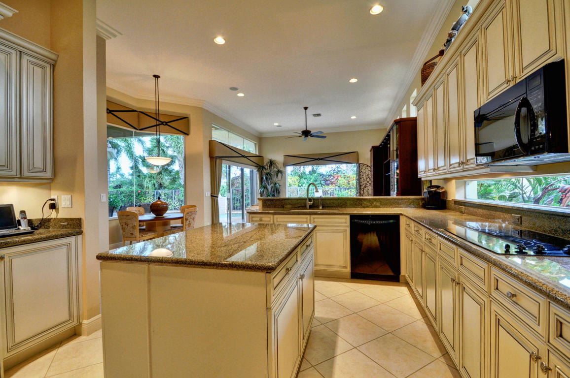 8047 Laurel Ridge Court, Delray Beach, FL 33446