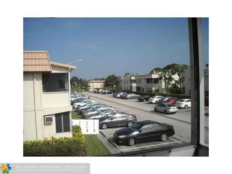 464 Saxony J J, Delray Beach, FL 33446