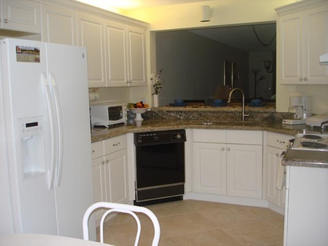 7509 Glendevon Lane, Delray Beach, FL 33446