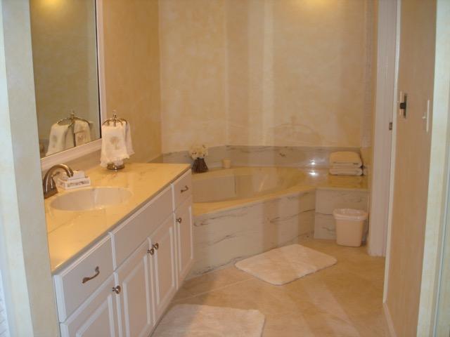 7509 Glendevon Lane, Delray Beach, FL 33446