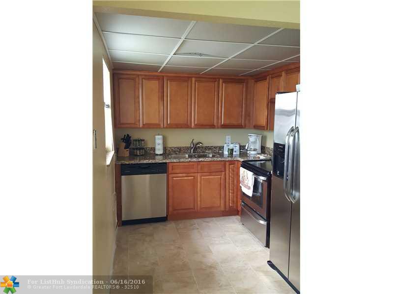 576 Monaco L 576, Delray Beach, FL 33446