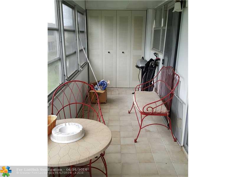 576 Monaco L 576, Delray Beach, FL 33446