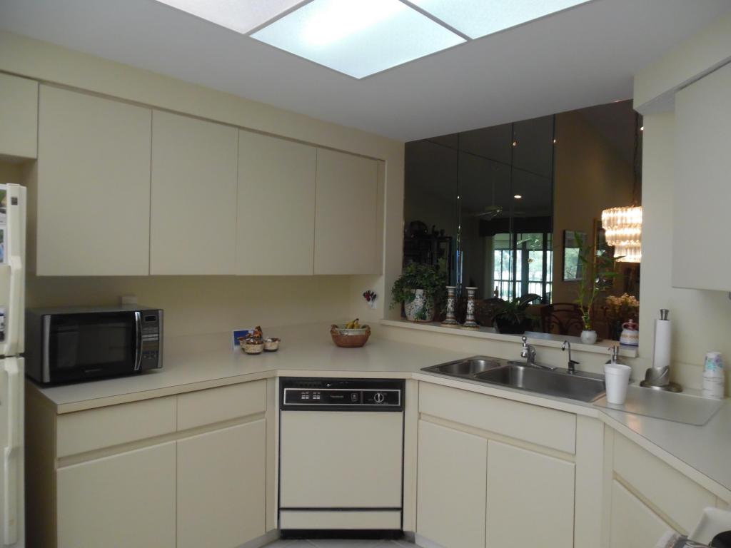 7242 Clunie Place, Delray Beach, FL 33446