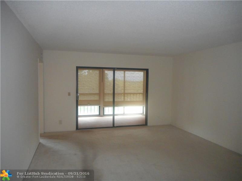 7260 Kinghurst Dr 504, Delray Beach, FL 33446
