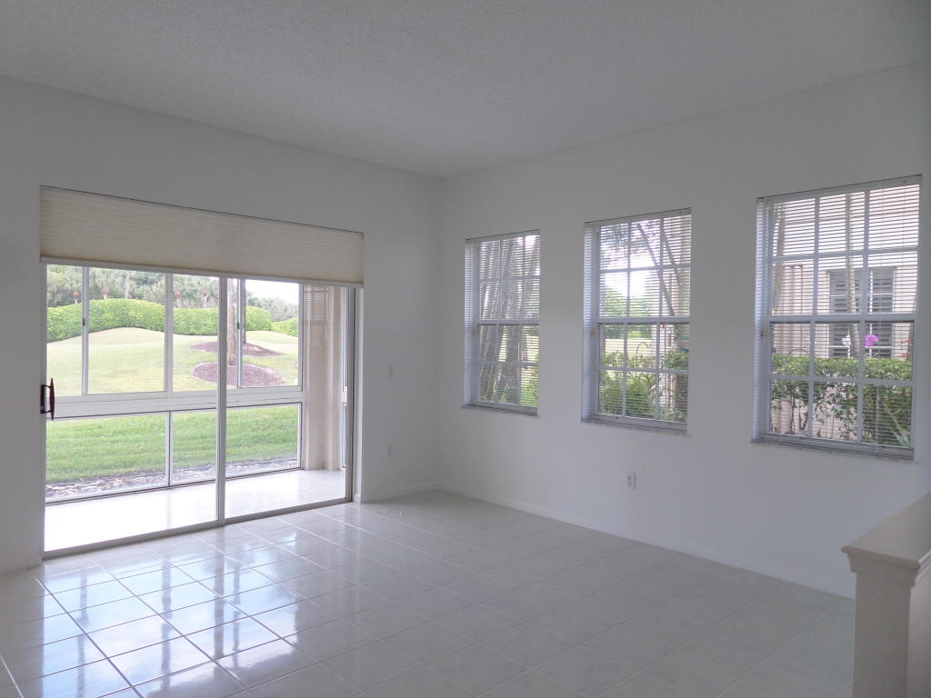 10303 N Andover Coach Lane, Wellington, FL 33449