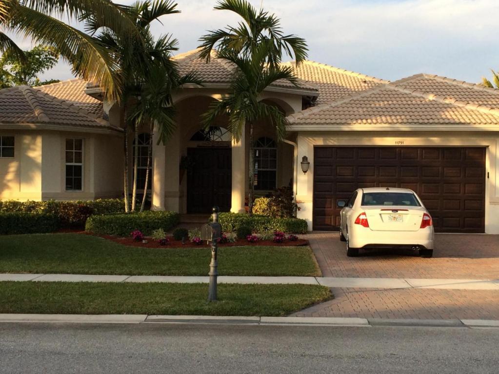 11791 Osprey Point Circle, Wellington, FL 33449