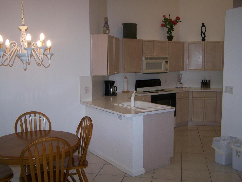 4561 Carlton Golf Drive, Lake Worth, FL 33449