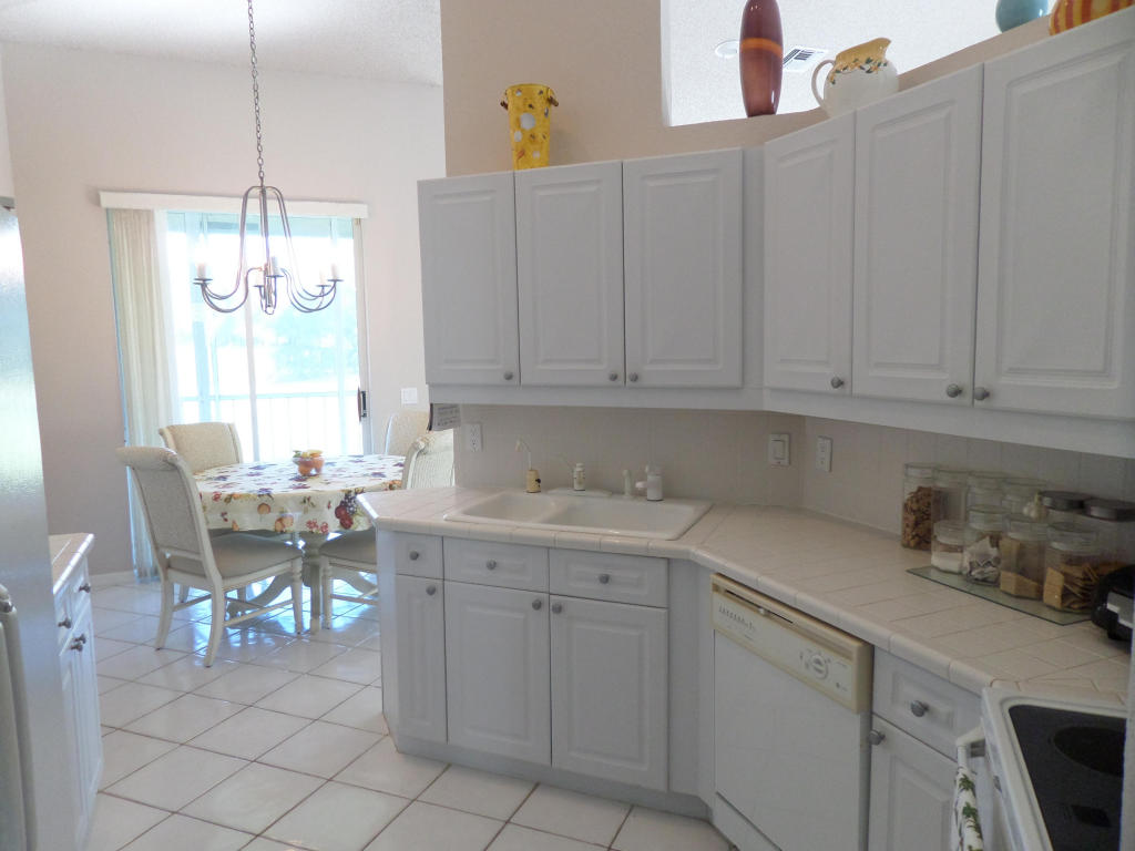 10220 Andover Coach Circle, Wellington, FL 33449