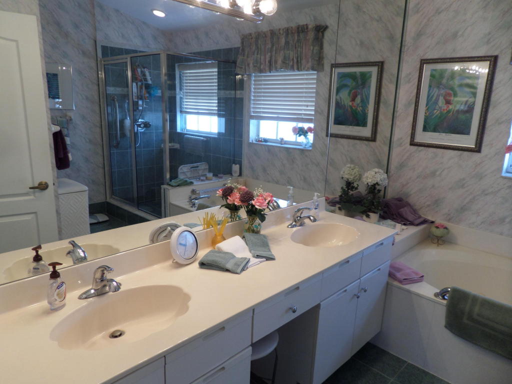 10279 N Andover Coach Lane, Wellington, FL 33449