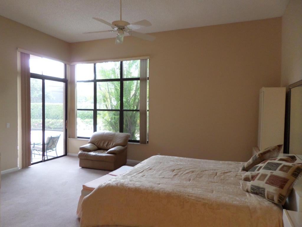 4464 Barclay Fair Way, Wellington, FL 33449