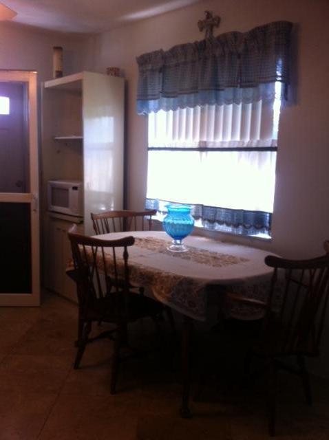 9004 SE Ceres Street, Hobe Sound, FL 33455